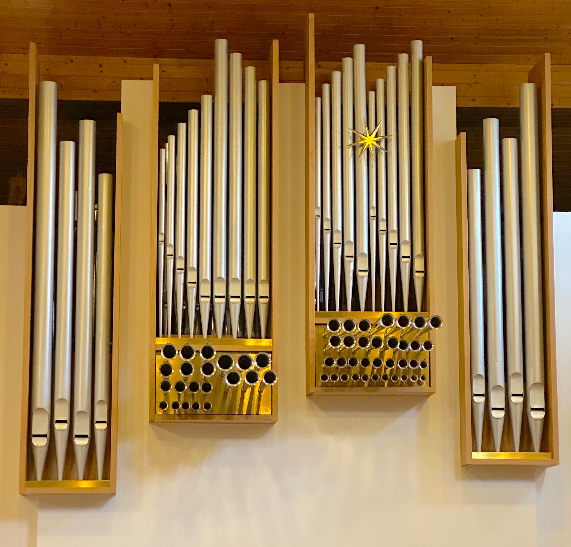 Prospekt der großen Fasen-Orgel der Sebastianskirche zu Buchholz